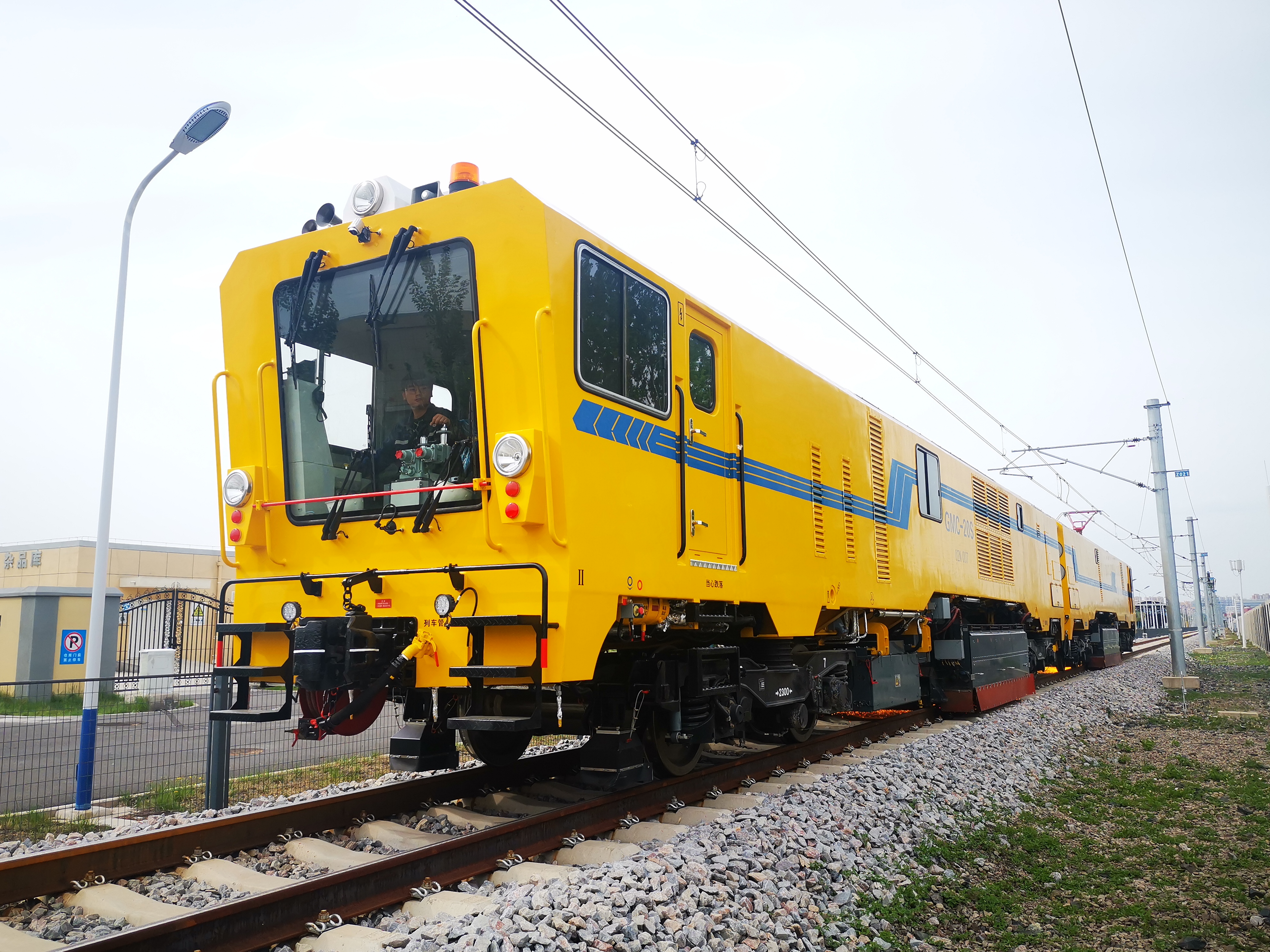 GMC-20S雙動(dòng)力打磨車